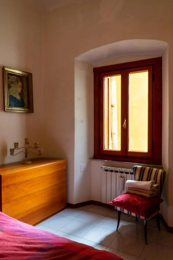 Gregorio Piso Apartment Massa  Italy